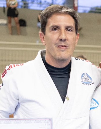 Fernando Augusto Moraes Escossia de Oliveira